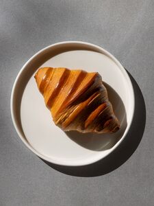 Drivu Classic Plain Croissant