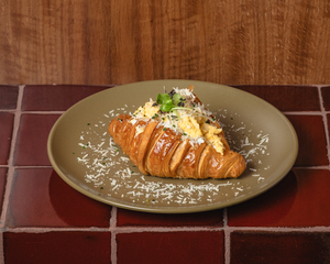Drivu Scrambled Egg Croissant