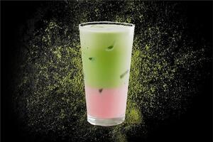 Drivu Strawberry Matcha