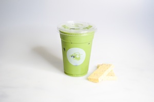 Organic White Chocolate Matcha Latte (Iced) - Farmers Coffee dubai
