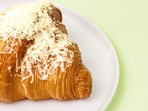 Drivu Cheese Croissant