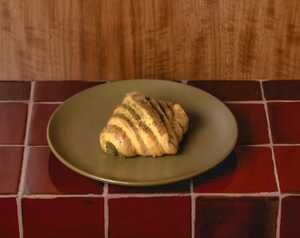 Drivu Zaatar Croissant