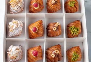 Drivu Mini Pastry Croissant Mix  Box flavor 12pcs