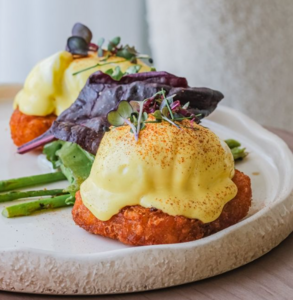 Drivu Hash Brown Egg Benedict