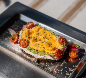 Drivu Avocado In Creamy Scrambled Toast