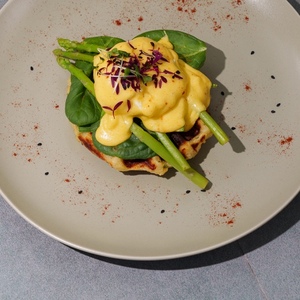 Drivu Egg Benedict