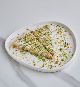 Drivu Pistachio Crepe