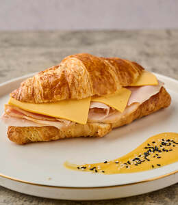 Drivu Turkey Ham Cheese Croissant