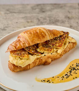 Drivu Halloumi Croissant