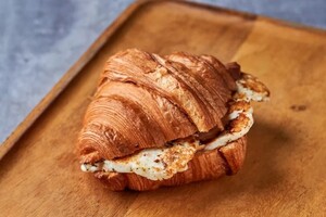 Drivu Halloumi Croissant