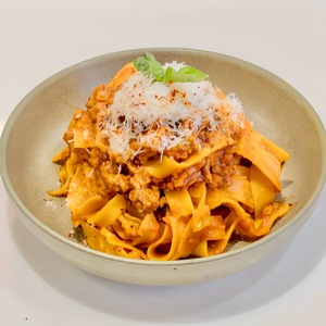 Drivu Fettuccine Bolognaise