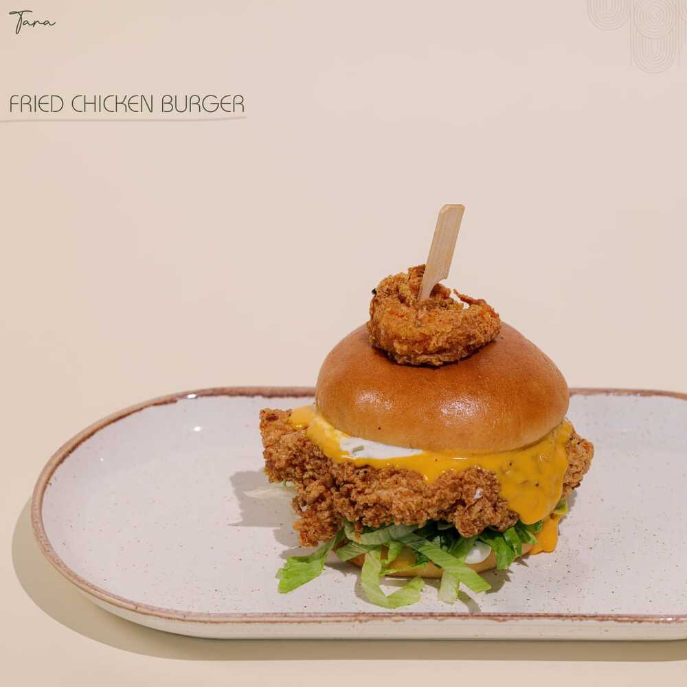 Tara Cafe & Restaurant واجهة كلباء المائية 