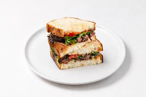 Organic Beef Sandwich - Farmers Coffee dubai