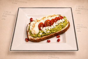 Smashed Avocado - Cafe Peloton dubai