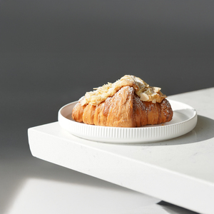 Drivu Almond Croissant