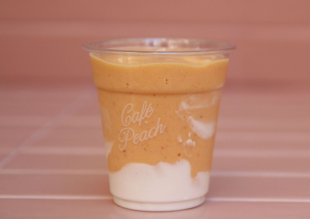 Cafe Peach Al Bateen 