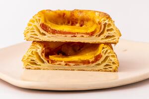 Drivu Tomato Cheese Danish