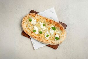 Drivu Burrata & Honey (V)