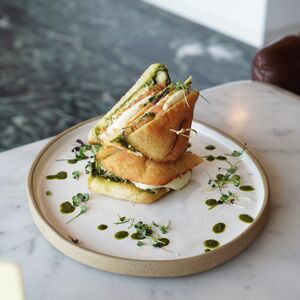 Drivu Caprese Sandwich