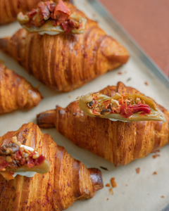 Drivu Makdous Croissant