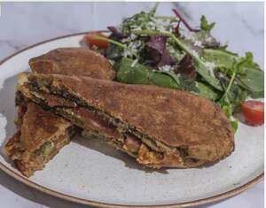 Drivu Zaatar Halloumi Panini