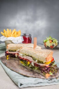 Drivu Smoked Chicken Sandwich