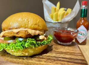 Drivu Fried Chicken Sandwich