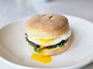 Drivu  Ciabatta Beef Bacon And Egg