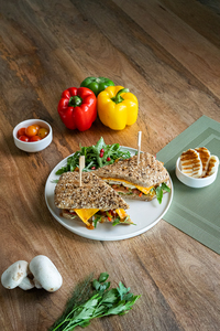 Drivu Cajun Halloumi Panini (581kcal)