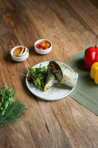 Drivu Halloumi Wrap (571kcal)