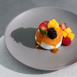 Drivu Tropical Pavlova