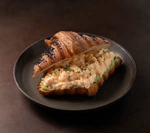Drivu Scrambled Eggs Croissant