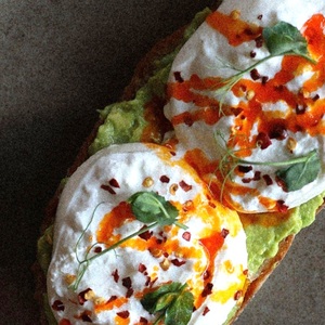 Drivu Chilli Burrata & Avocado Toast