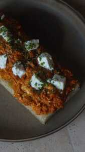 Drivu Shakshuka Spread Toast
