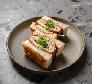 Drivu Chicken Katsu Sando