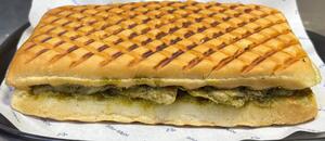 Drivu Pesto Chicken Sandwich