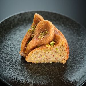 Drivu Pistachio Bundt
