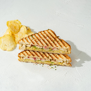 Drivu Chicken Avo Toasties