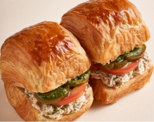 Drivu Spicy Tuna Bun