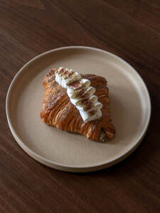 Drivu Zaatar & Labneh Croissant