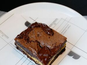 Drivu Pistachio Brownie