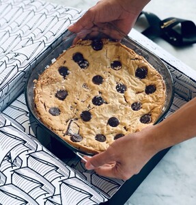 Drivu 62% Dark Chocolate Skillet Cookie-Tray