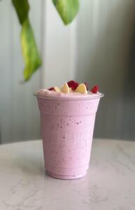 Drivu Strawberry White Choco Milkshake