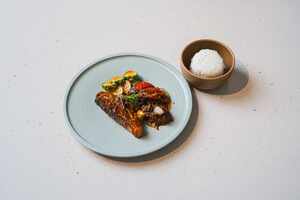 Drivu Roasted salmon & Thai Curry Mushroom