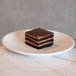 Drivu Craquiline Cake | كيكة كراكيولين