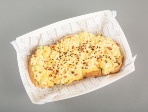 Drivu Avocado Scrambled Egg Toast افوكادو توست مع بيض مخفوق