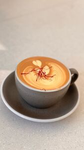 Drivu Hot Saffron Latte