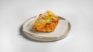 Drivu Truffle Egg Croissant (VA)