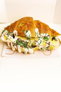 Drivu Scrambled Egg Croissant