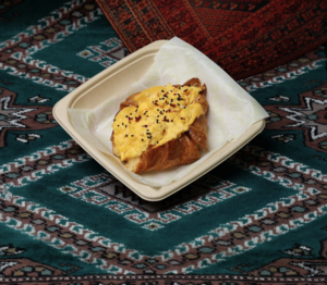 Drivu Scrambled Egg Croissant كرواسون بيض مخفوق